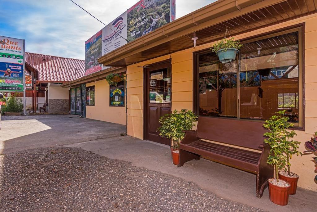 Monteverde Monkey Hostel Екстериор снимка