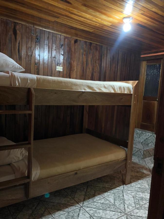 Monteverde Monkey Hostel Екстериор снимка