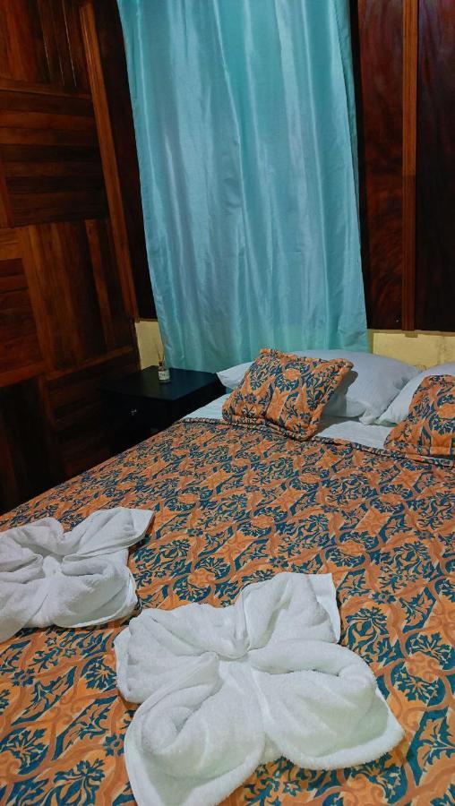 Monteverde Monkey Hostel Екстериор снимка